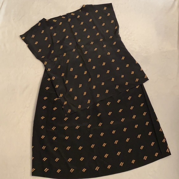 {VTG} Criteria/Cassant Two Piece Outfit